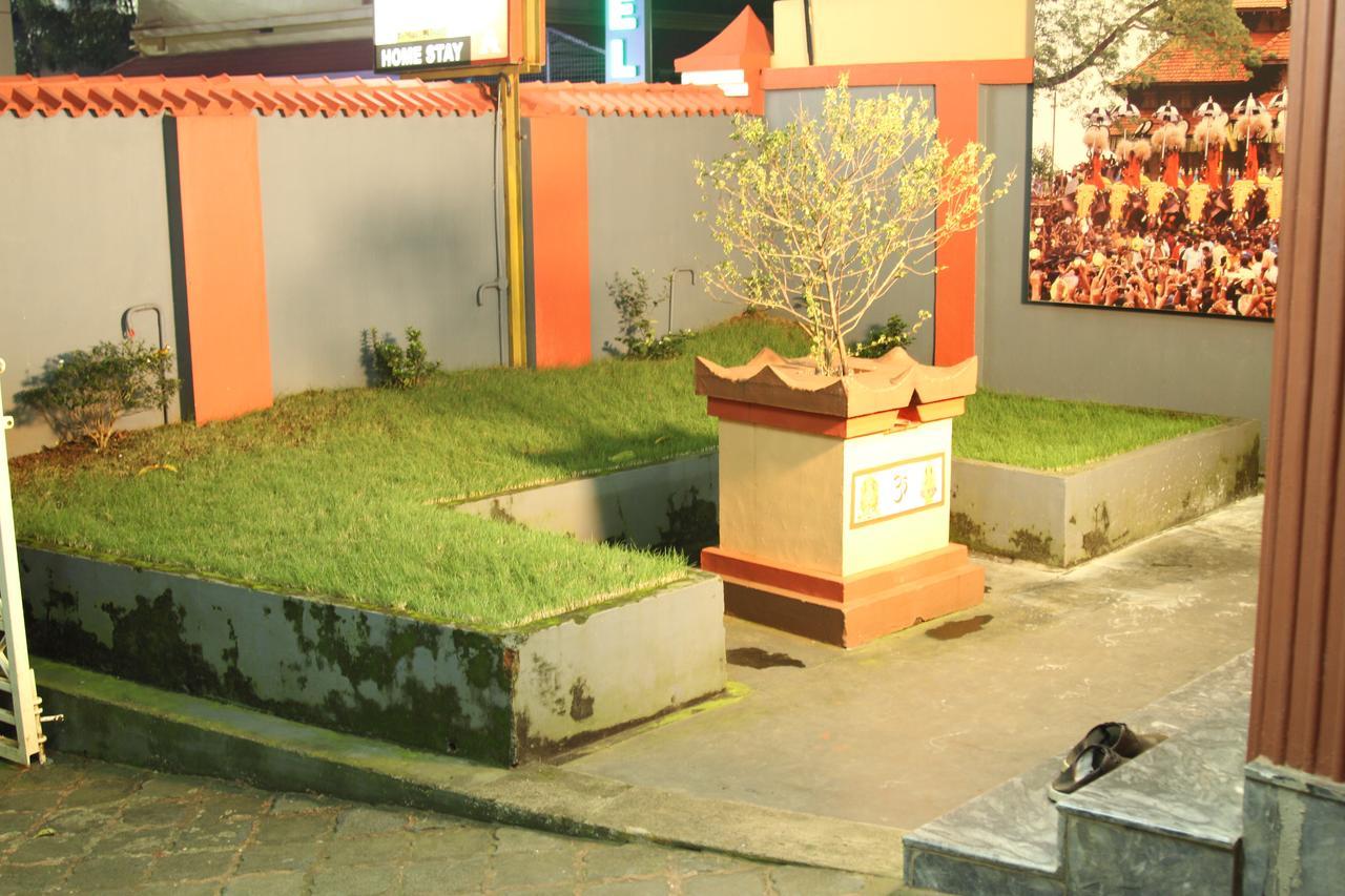Shivalayahomestay Thrissur Extérieur photo